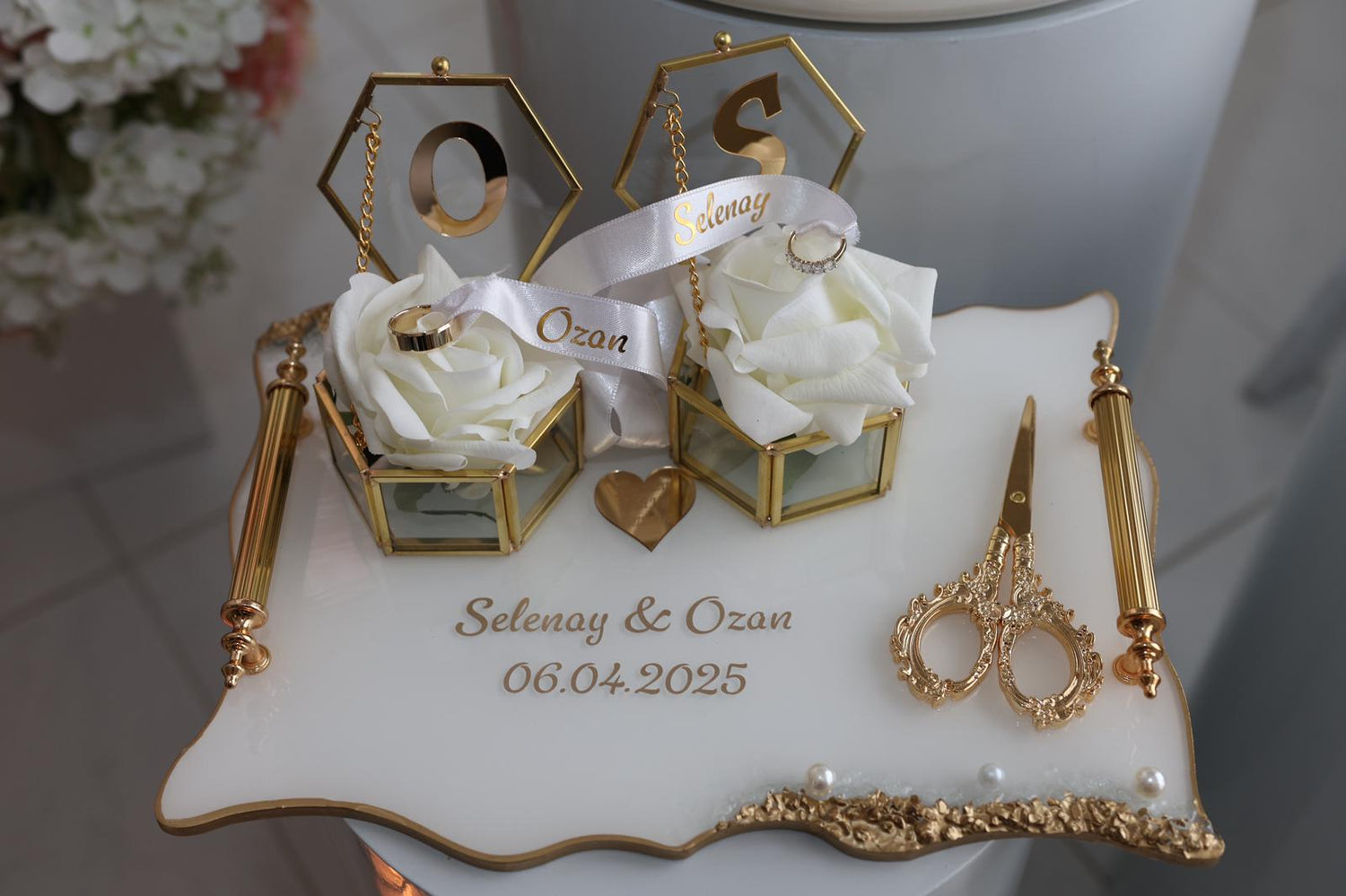 Engagement Tray
