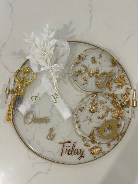 round engagement tray set