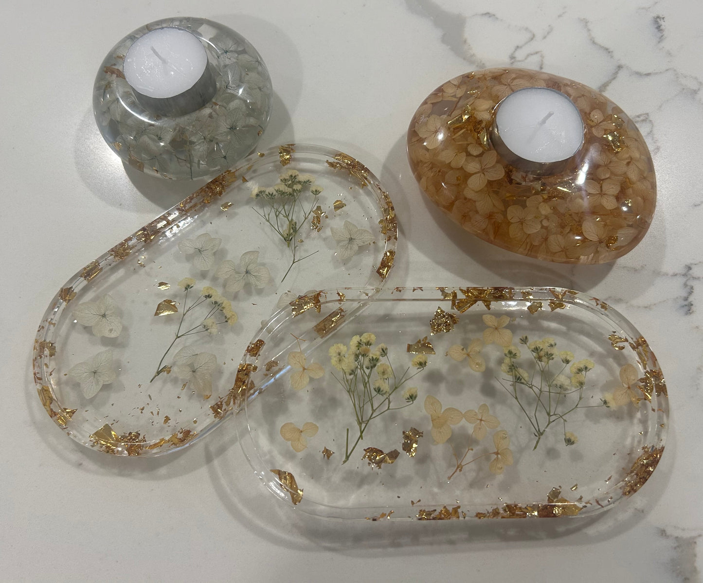 Trınket tray and candle holders preserve flowers