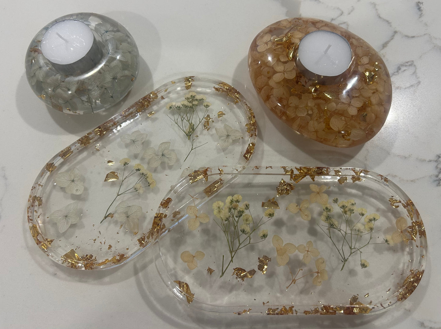 Trınket tray and candle holders preserve flowers
