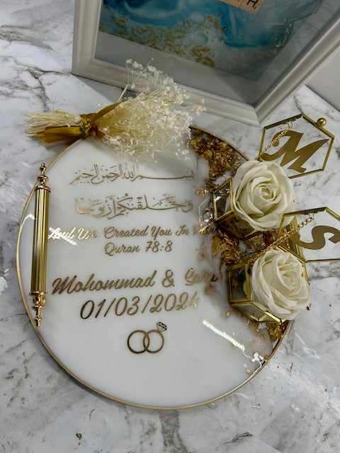 round engagement tray set