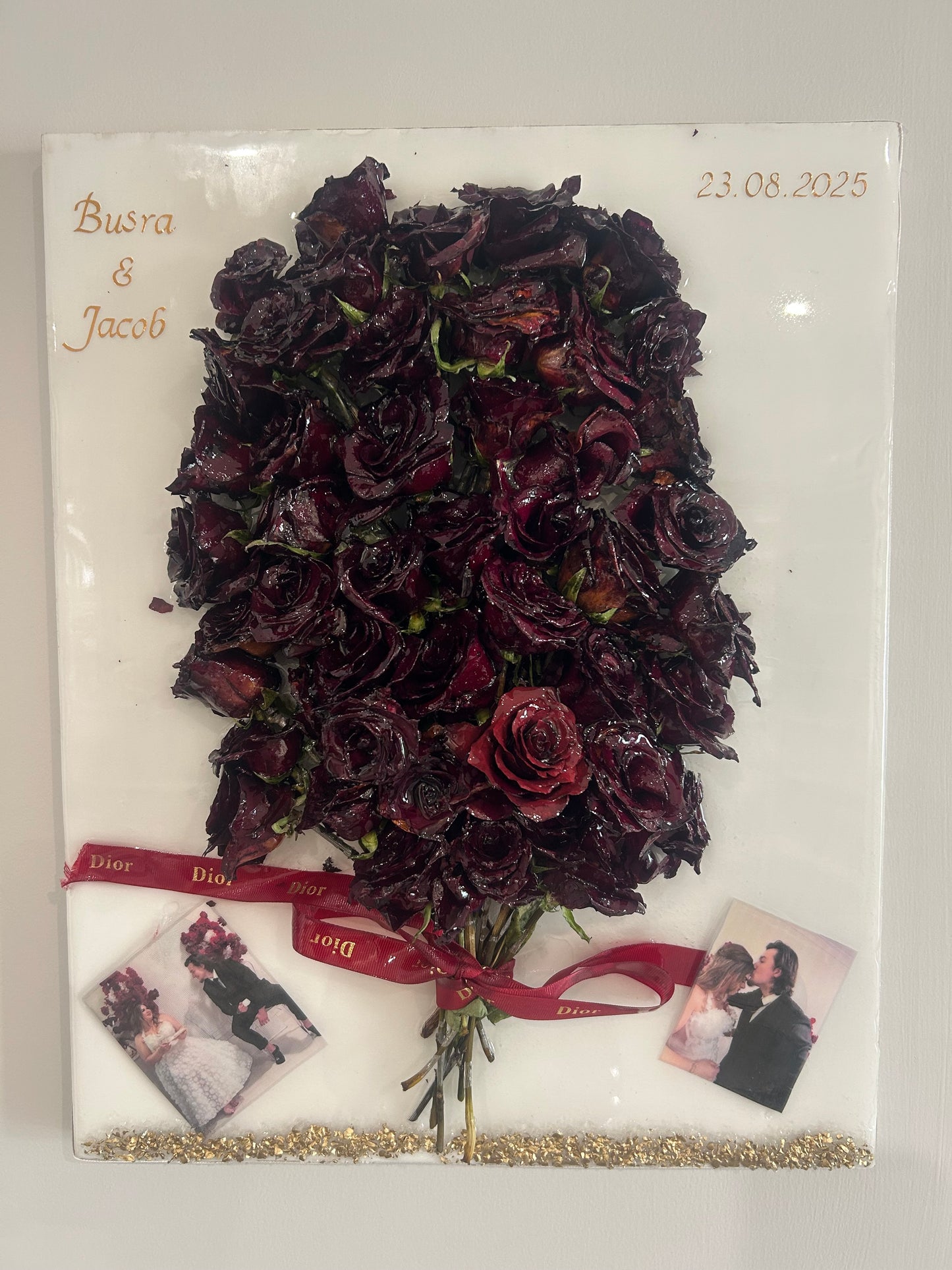 Engagement roses board