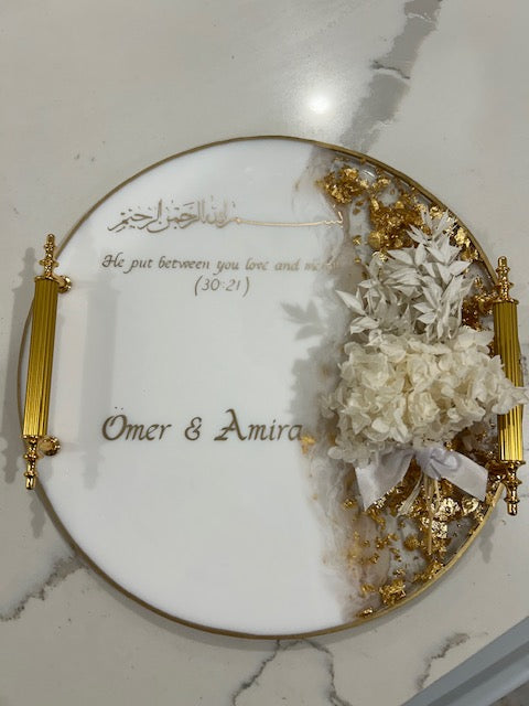 round engagement tray set