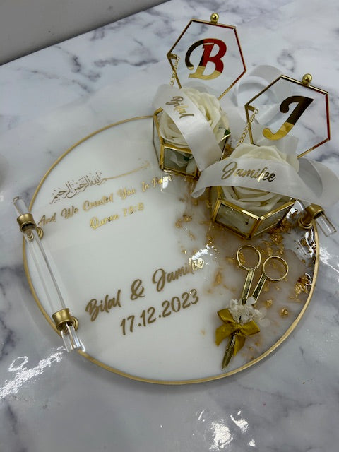 round engagement tray set