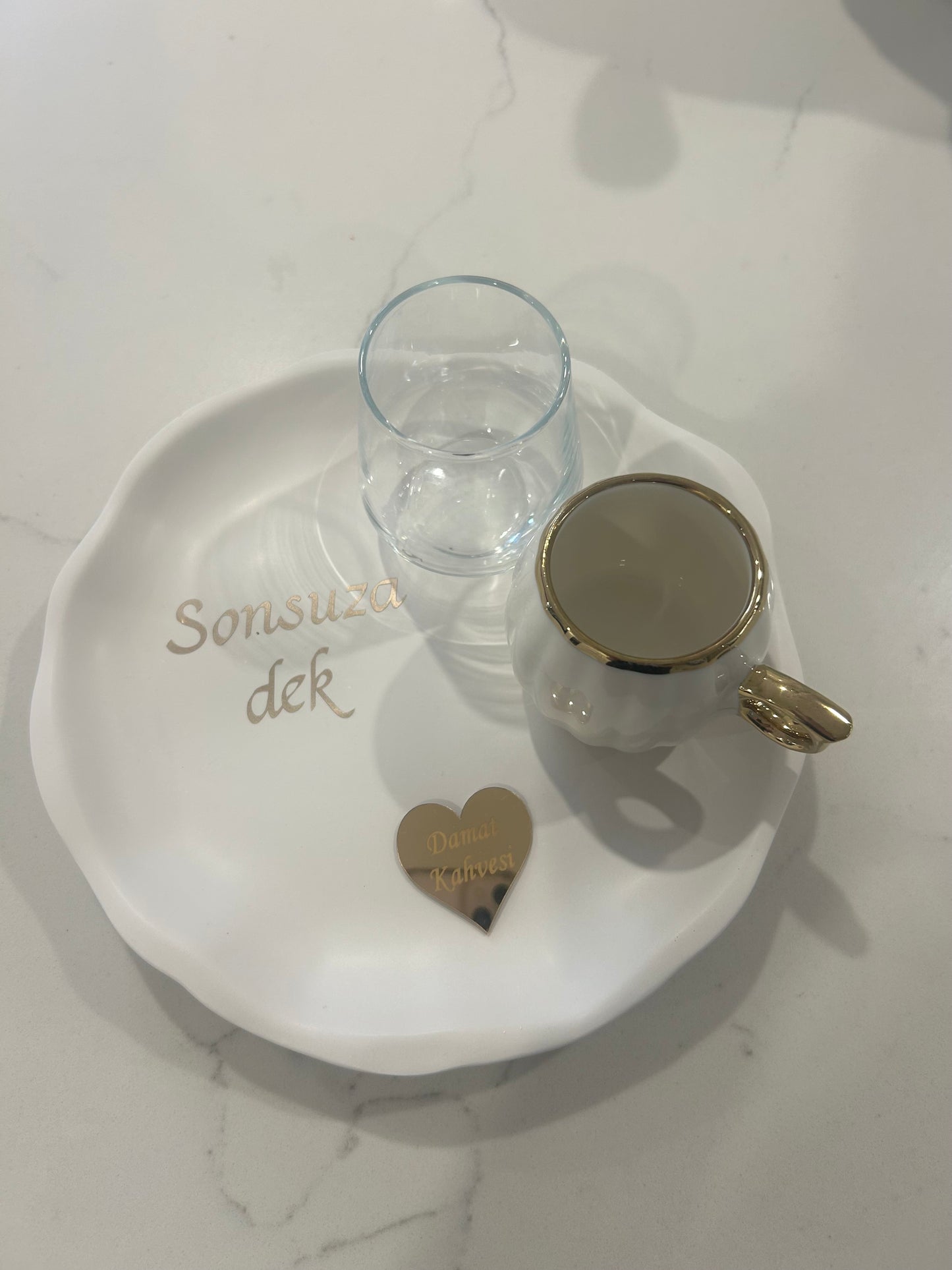 Round cofee plate
