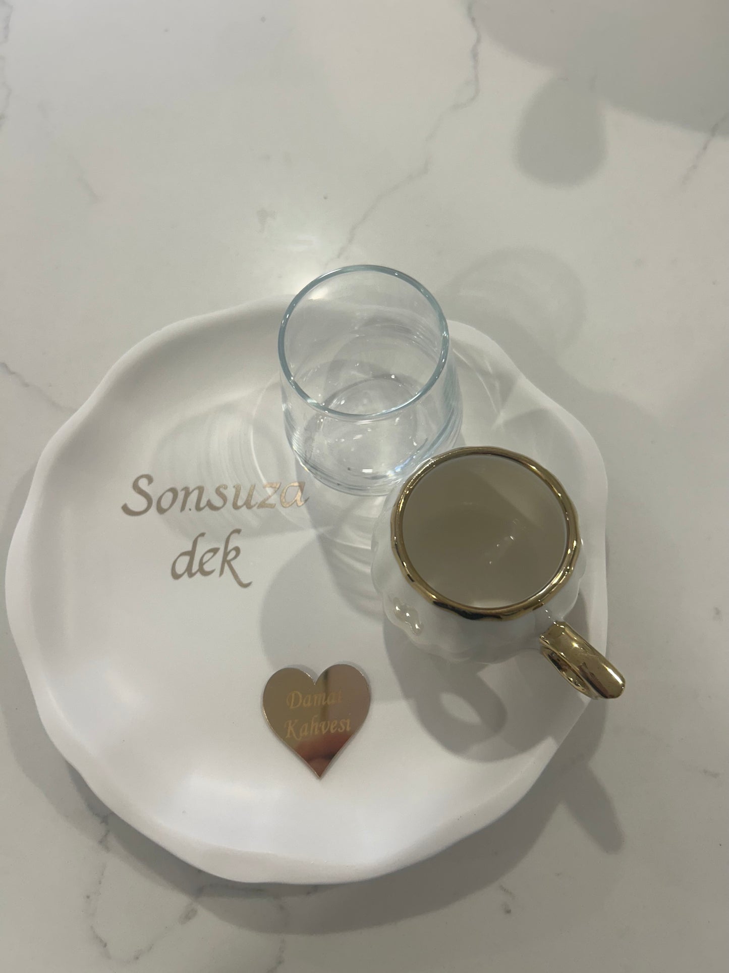 Round cofee plate