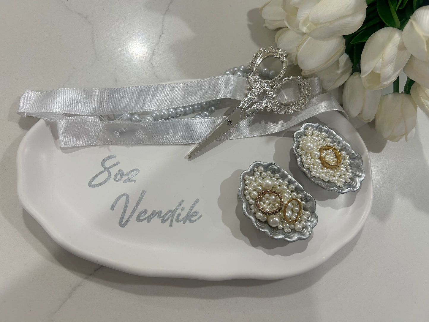 Engagement plate set