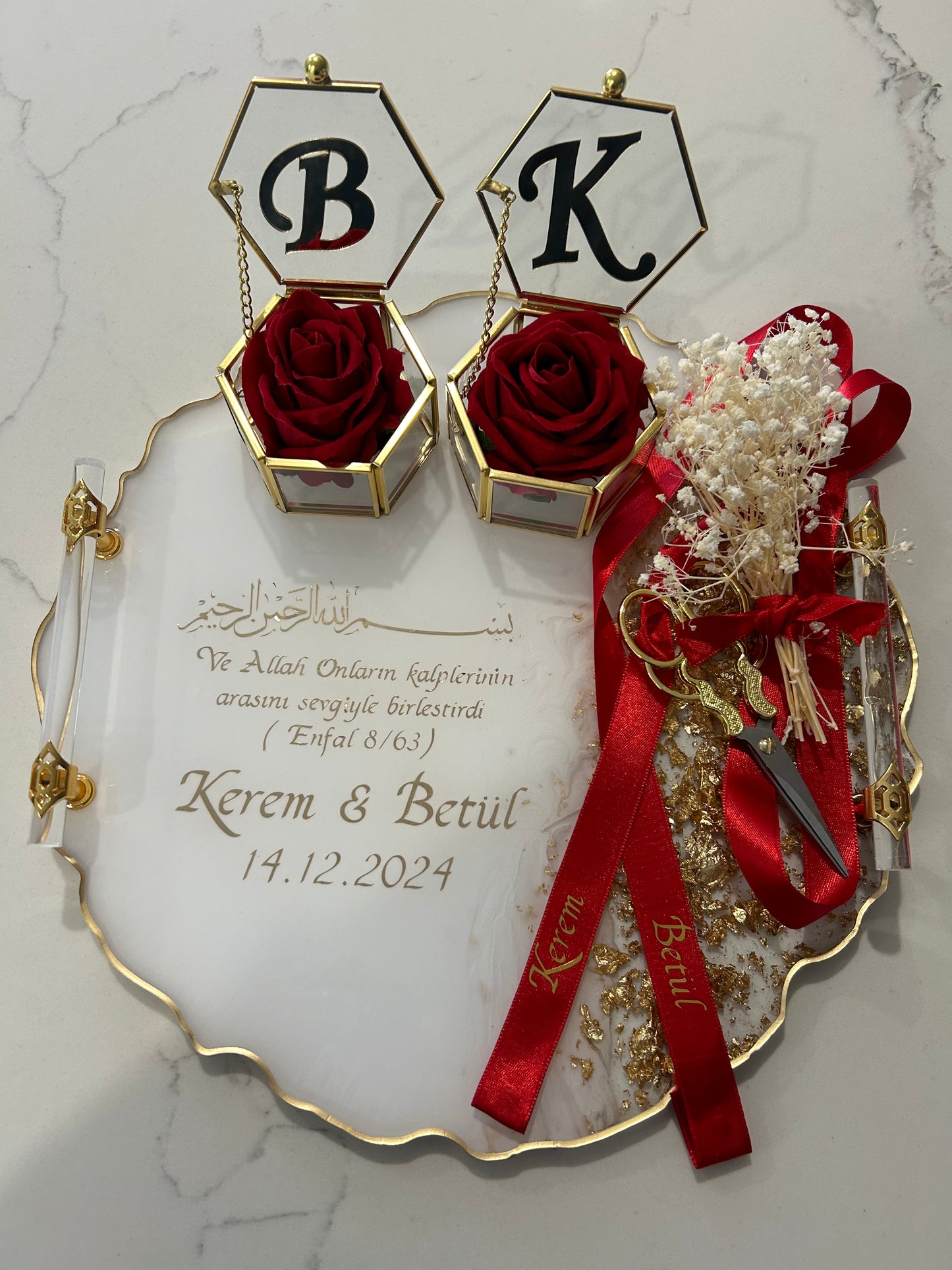 Large engagement tray set