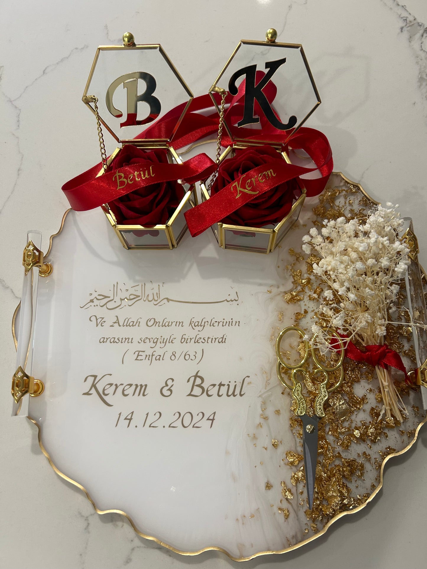 Large engagement tray set