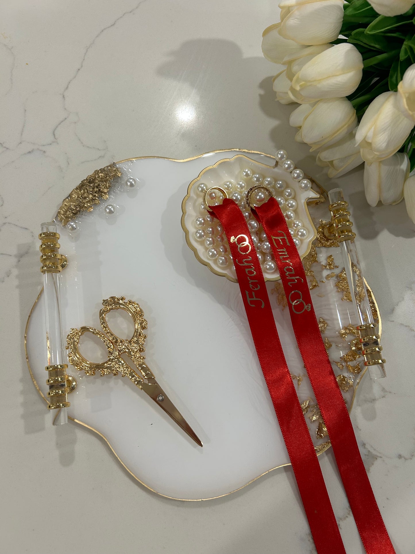 Pearl tray engagement set