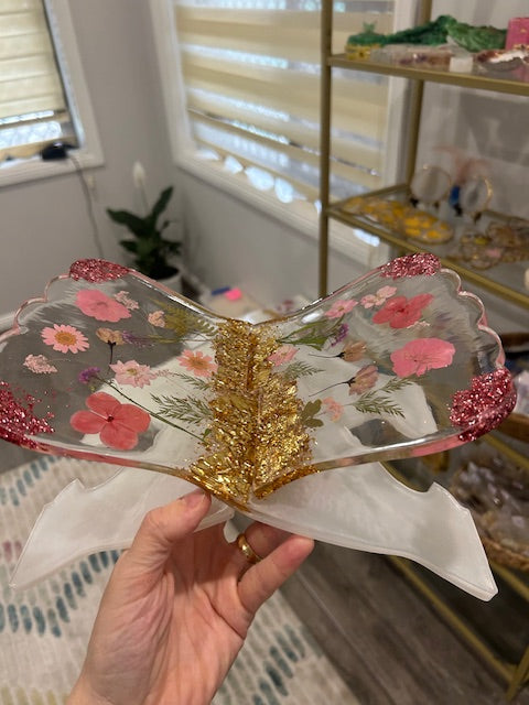 flower quran stands