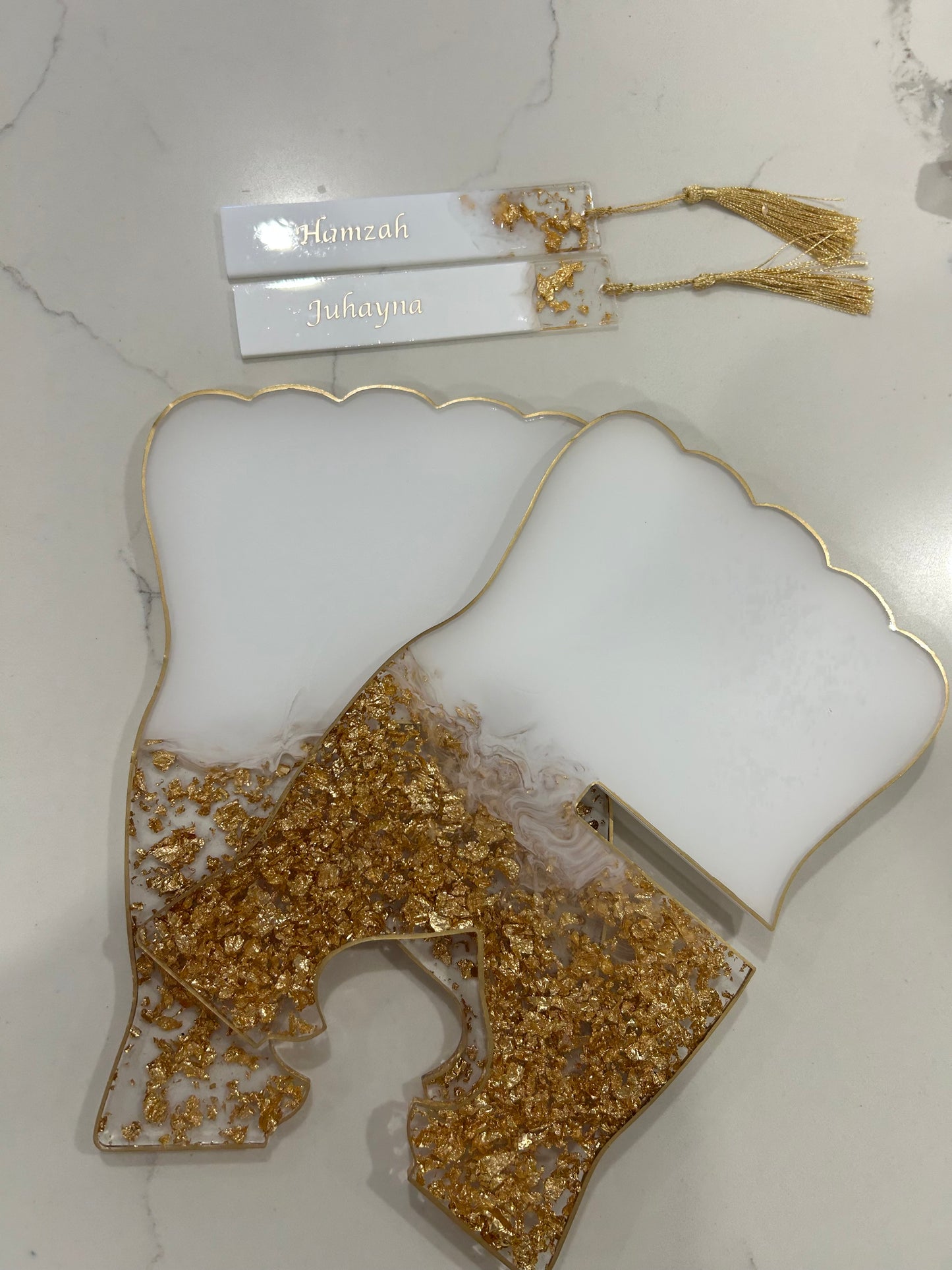 Nikah Quran stand with bookmarks