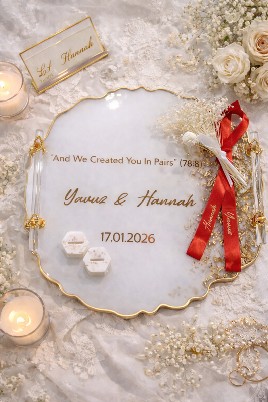 Large engagement tray