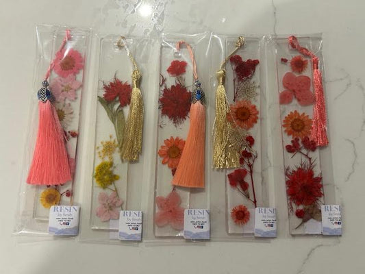 Flower bookmarks