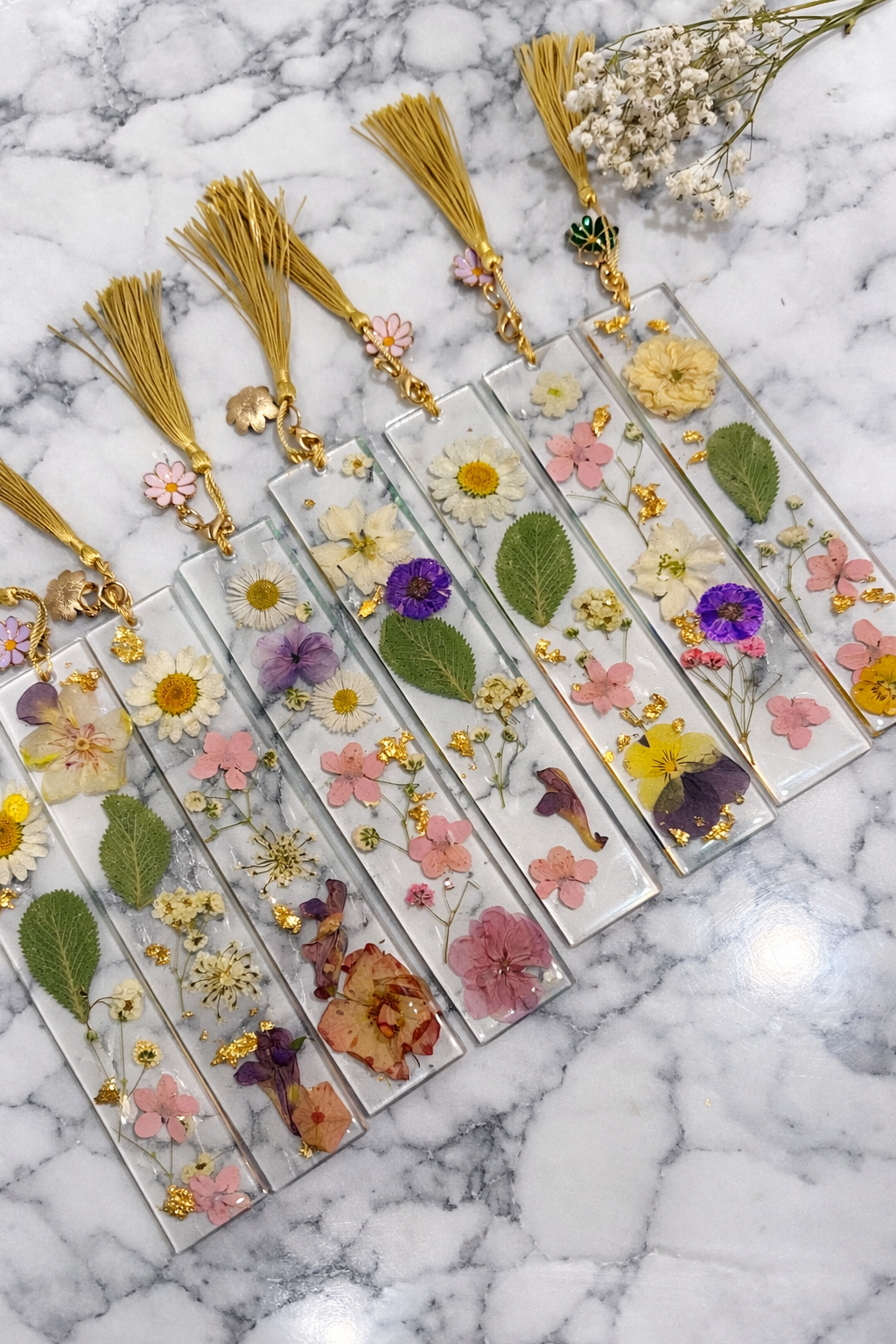 Flower bookmarks