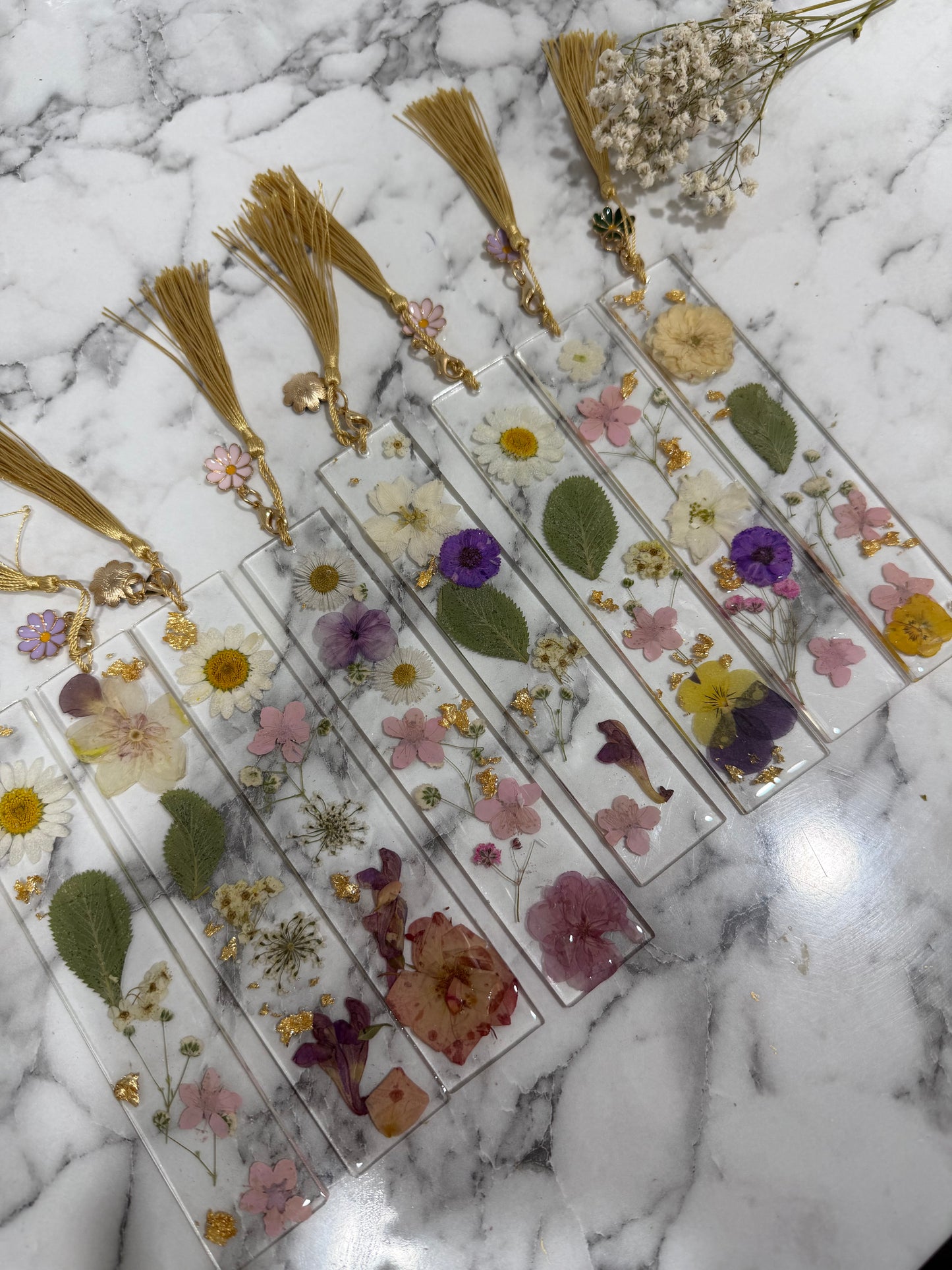 Flower bookmarks