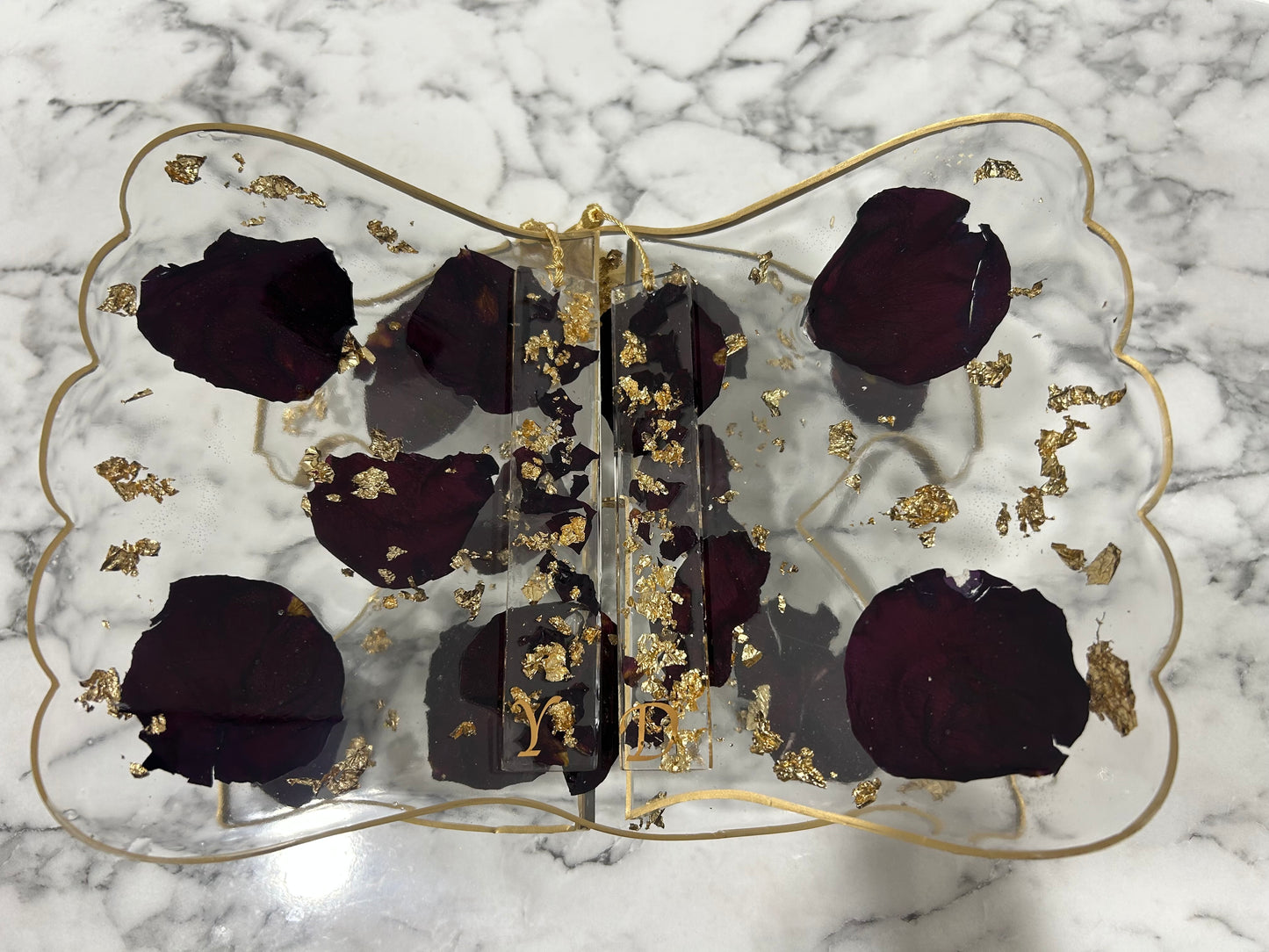 Rose Quran stand (engagement roses)