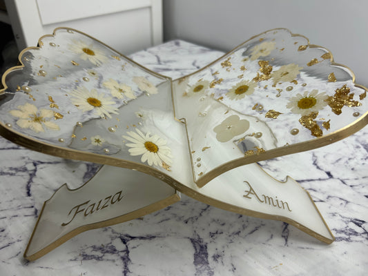 White flower Quran  stand