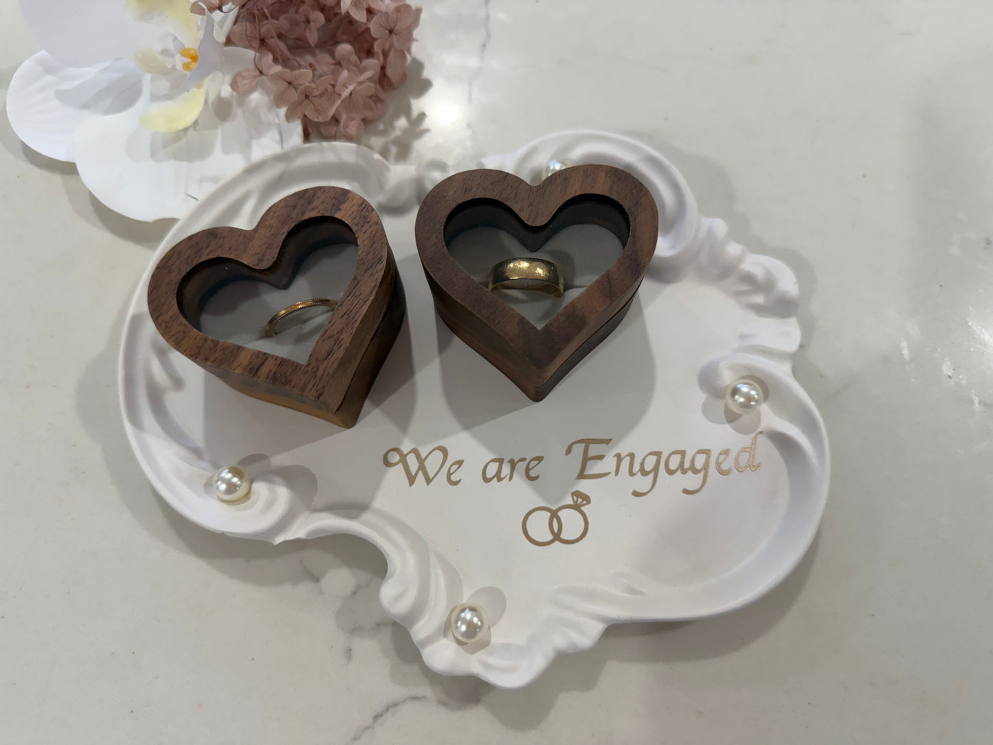 Engagement plate
