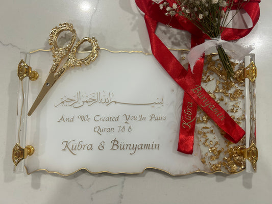 Small rectangle engagement tray