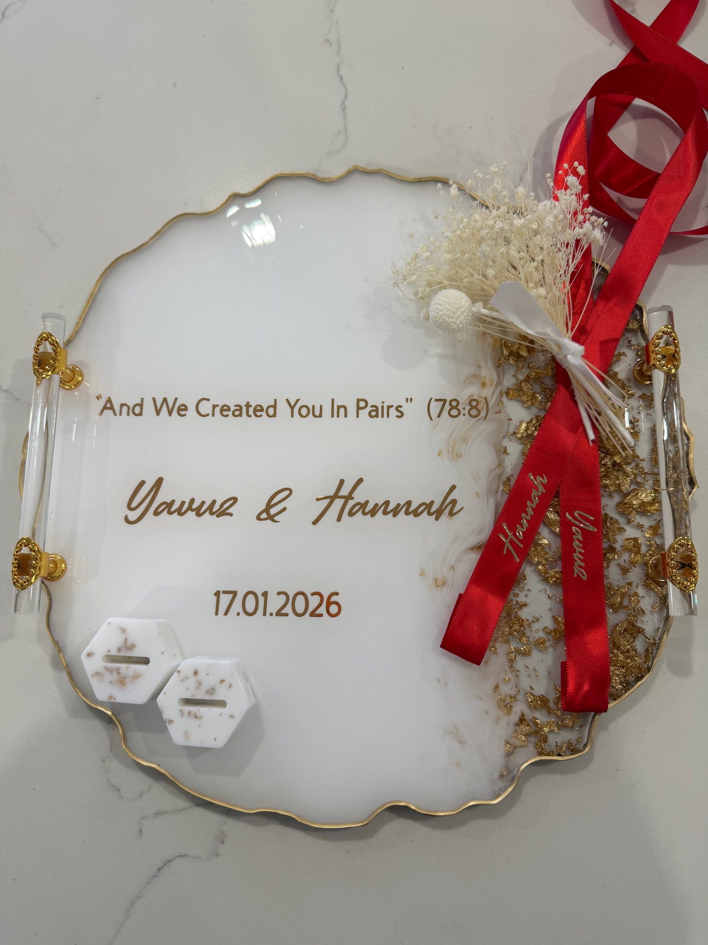 Large engagement tray